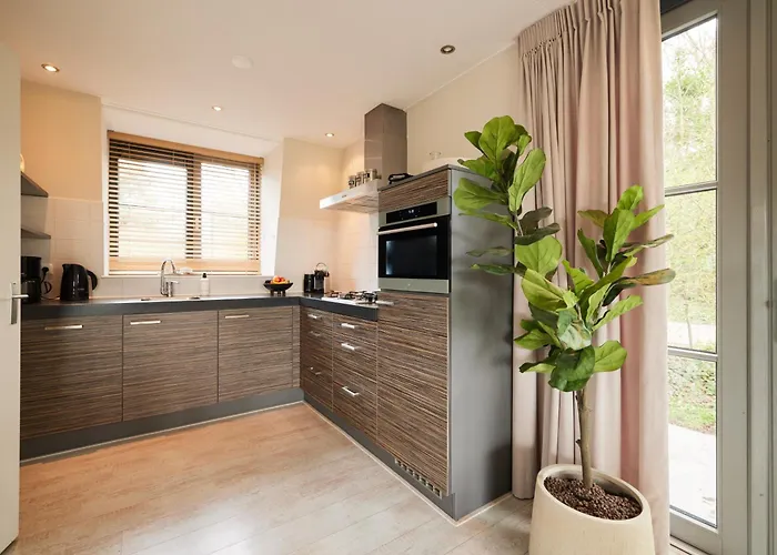 Holiday home Dutchen Park Weideduyn